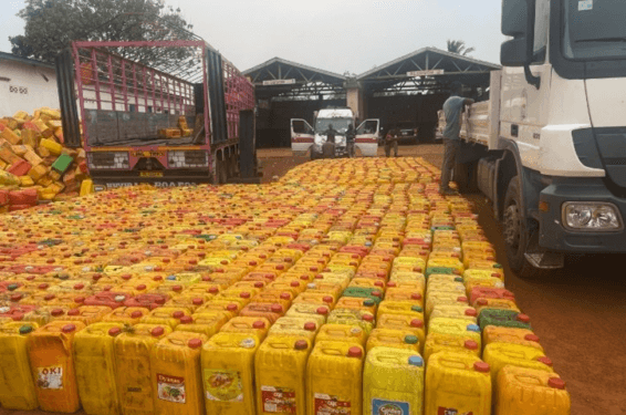 Ghana Immigration Service intercepts truck smuggling cocoa beans to Togo