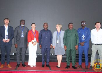 Government pushes cashew apple processing to boost value addition
