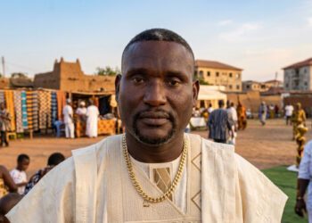 Police declare suspect wanted for alleged fraud