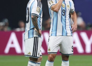 Argentina on the brink of elimination as Egypt leads by 1-0