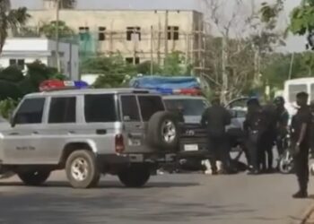 Armed Robbers Attack