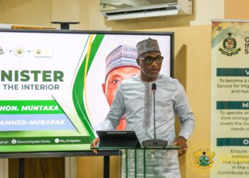 Government clarifies cannabis policy as Interior Minister warns against illegal cultivation