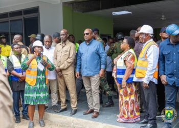 President Mahama inspects new UHAS laboratory complex