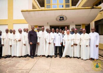 Health Minister warns directors against changing approved postings