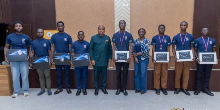 NSMQ Champions Pay Courtesy Call on Foreign Affairs Minister