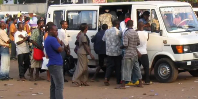 Commercial drivers in Kasoa resist 10% reduction in transport fares