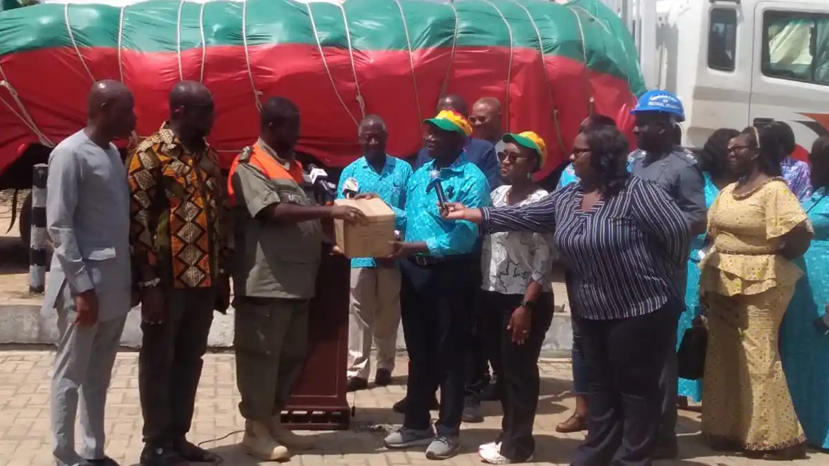 Ken Ofori-Atta donates relief items and funds to victims