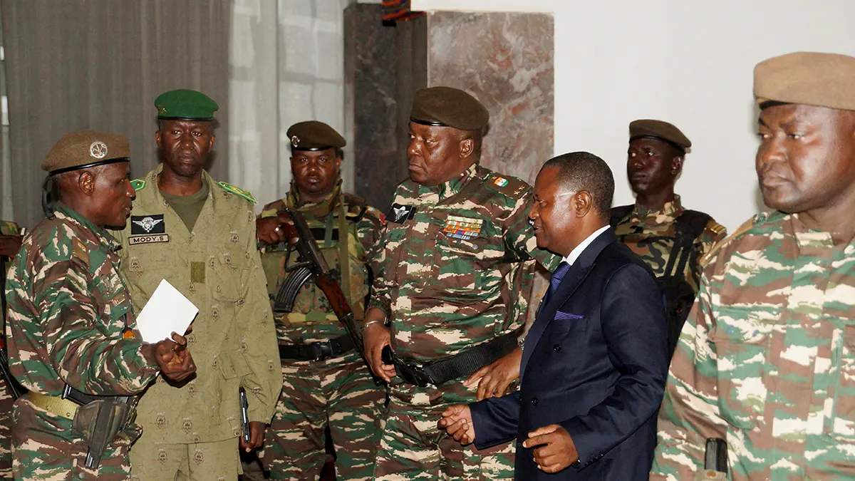 Niger's military junta holds talks with Nigerian envoys ahead of ECOWAS summit