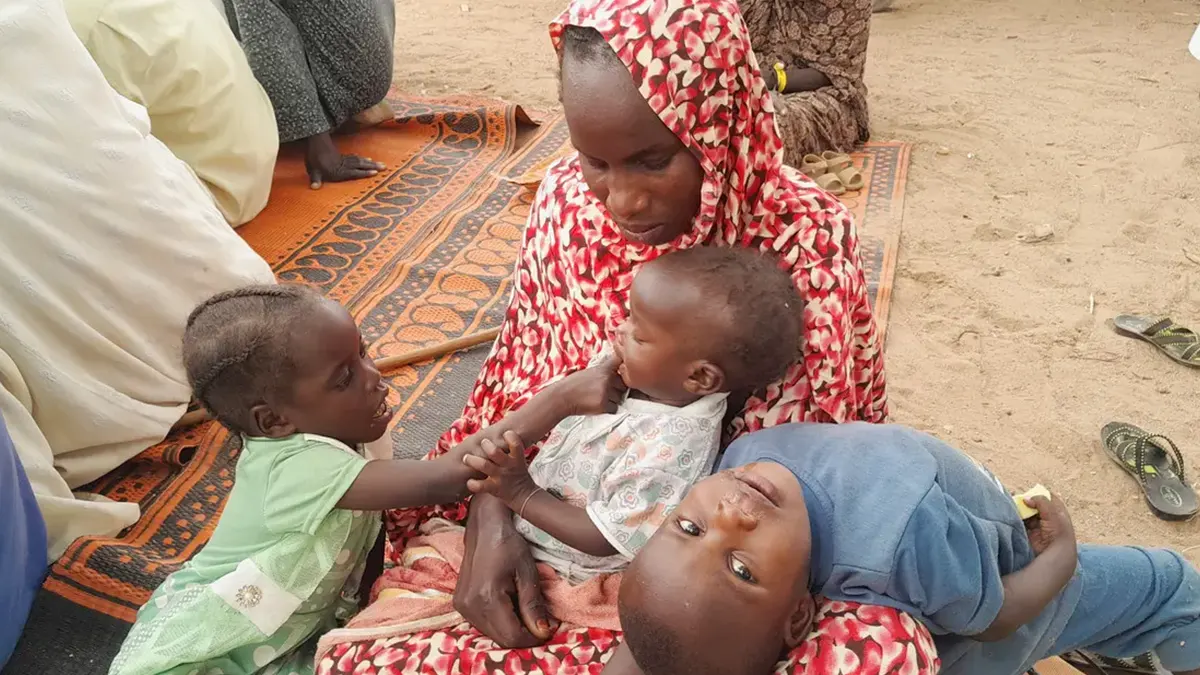 UN refugee agency: 200,000 people flee Sudan as violence erupts
