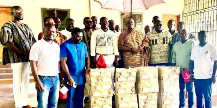 Aristocrats donate exercise books to promote education in New Juaben Traditional Area: Ghana News