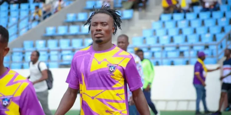 Medeama SC coach addresses disciplinary issues with striker Jonathan Sowah