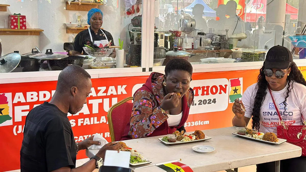 Afua Asantewaa sings for Chef Abdul-Razak Failatu in Guinness World Record cookathon attempt in Tamale