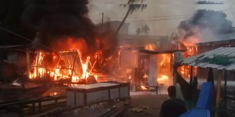 Dome market fire outbreak consumes over 50 shops