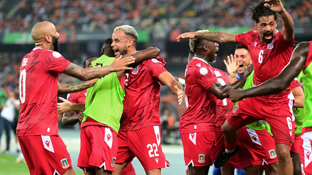 Equatorial Guinea stuns hosts with a 4-0 upset