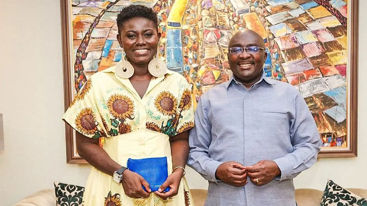 Vice President Dr Bawumia commended for purchasing voice-restoring medication for Afua Asantewaa