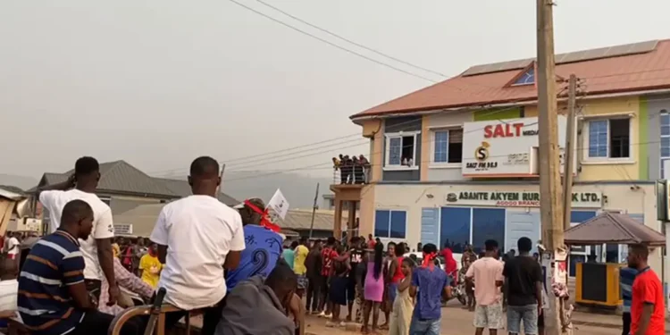 Salt FM shifts operations online amid NCA shutdown, Agogo residents protest closure