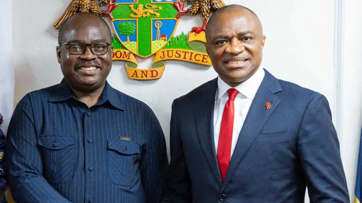 Group Managing Director (GMD) of UBA Group, Mr. Oliver Alawuba, recently undertook a working visit to meet with the Governor of the Bank of Ghana, Mr. Ernest Addison
