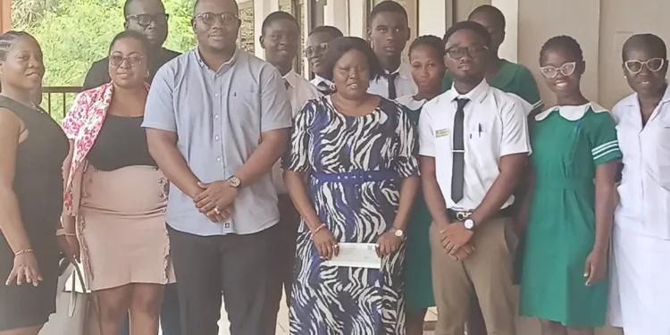PURC supports College of Nursing and Midwifery with GH¢ 4,116 cheque