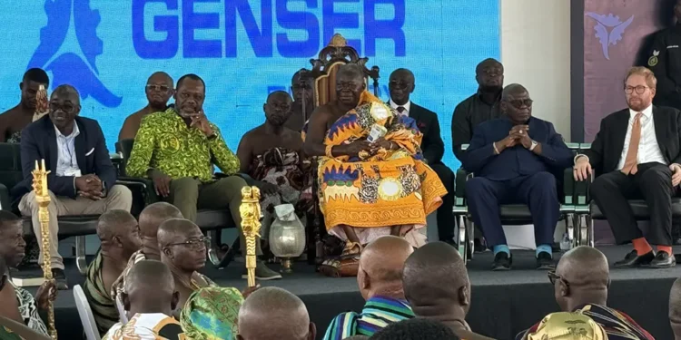 Asantehene urges gov’t to allow private investment in energy sector