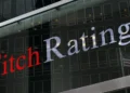 Fitch Solutions forecasts Ghanaian cedi's recovery amidst debt restructuring progress