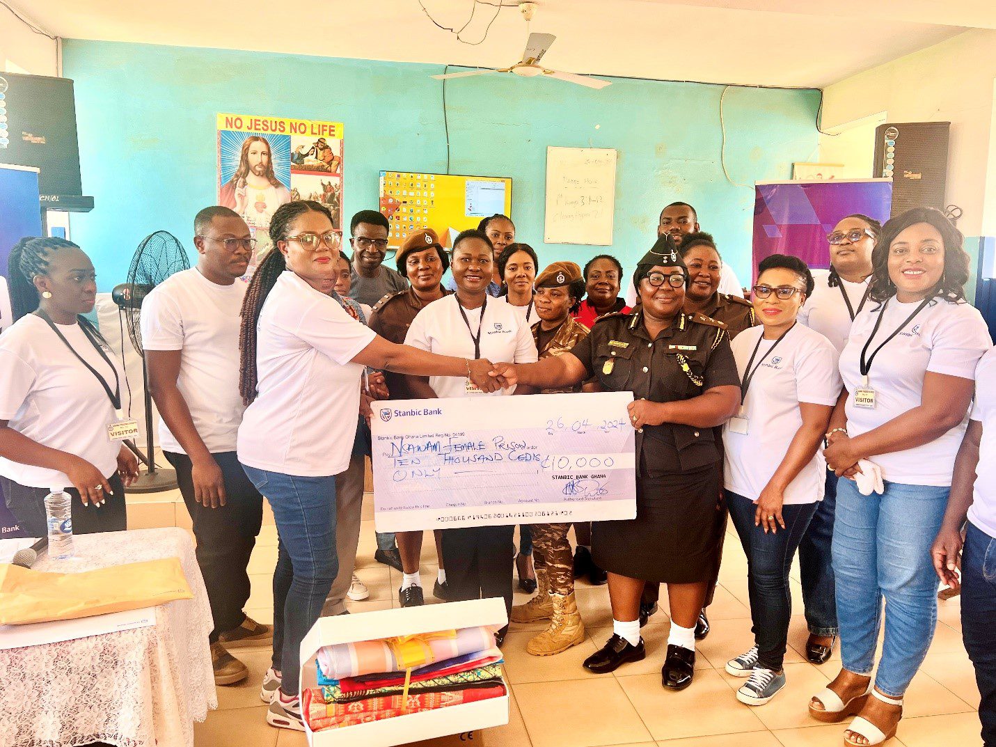 Stanbic employees donate GHC10,000 to Nsawam Women's Prison