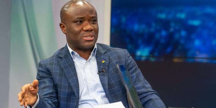 Minister of State for Government Communications, Felix Kwakye Ofosu
