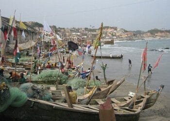 Hen Mpoano launches projects to restore fisheries and promote gender-inclusive marine conservation