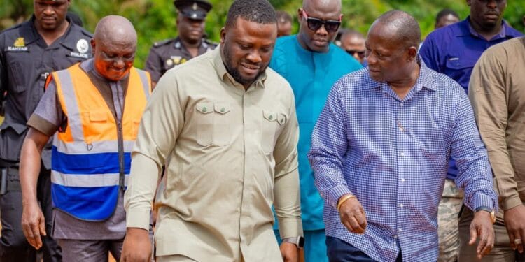 Government inspects reclaimed mining site at Manso Adubia