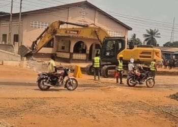 Demolition begins in Dzodze to clear structures for Big Push road dualisation