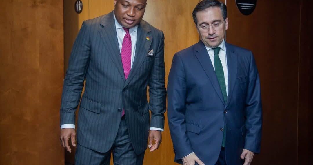 Spain to legalise 500,000 migrants, Ghana offers support