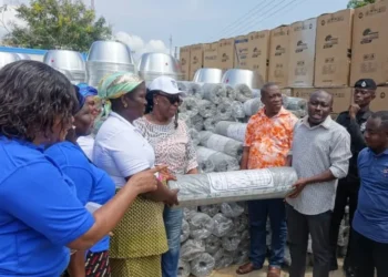 Government distributes closed season relief items to Volta fishers