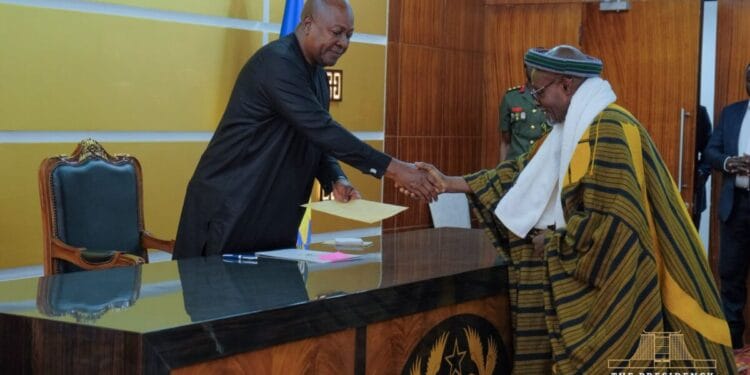 Mahama mourns Ya-Na Abukari II, pledges state support for funeral rites