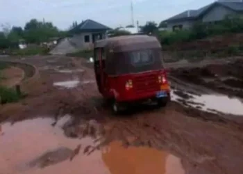 Poor road network in Kayoro
