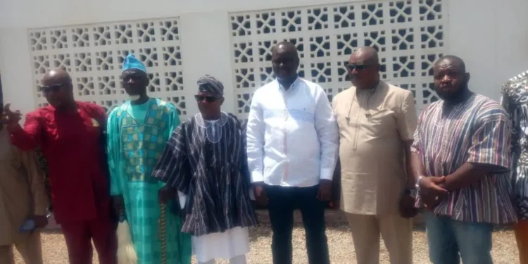 Nigeria High Commissioner calls for stronger Ghana-Nigeria ties amid security concerns